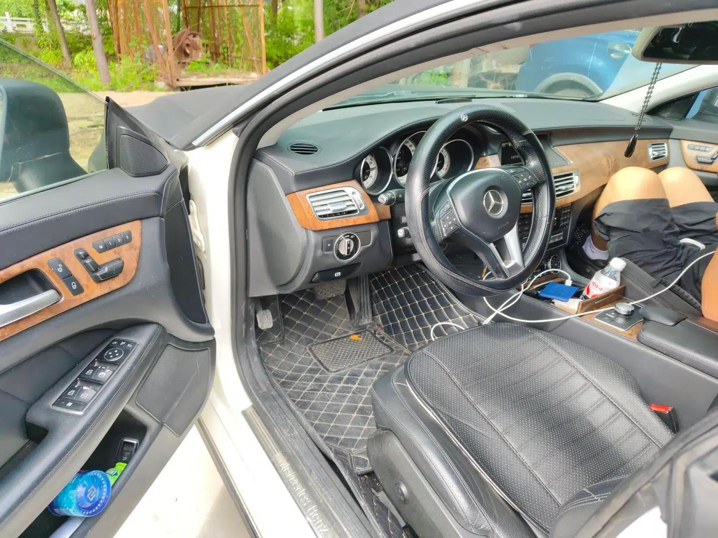 Mercedes-Benz CLS 2012 CLS 300 CGI — миниатюра 16