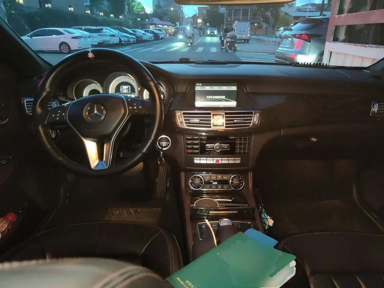 Mercedes-Benz CLS 2012 CLS 300 CGI — миниатюра 9