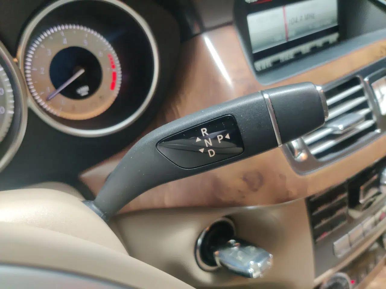 Mercedes-Benz CLS 2012 CLS 300 CGI — миниатюра 14