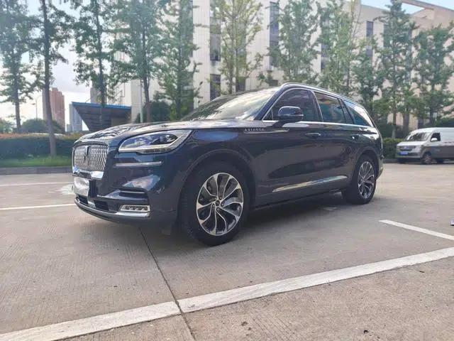 2020 Aviator 3.0T V6 AWD Executive Edition