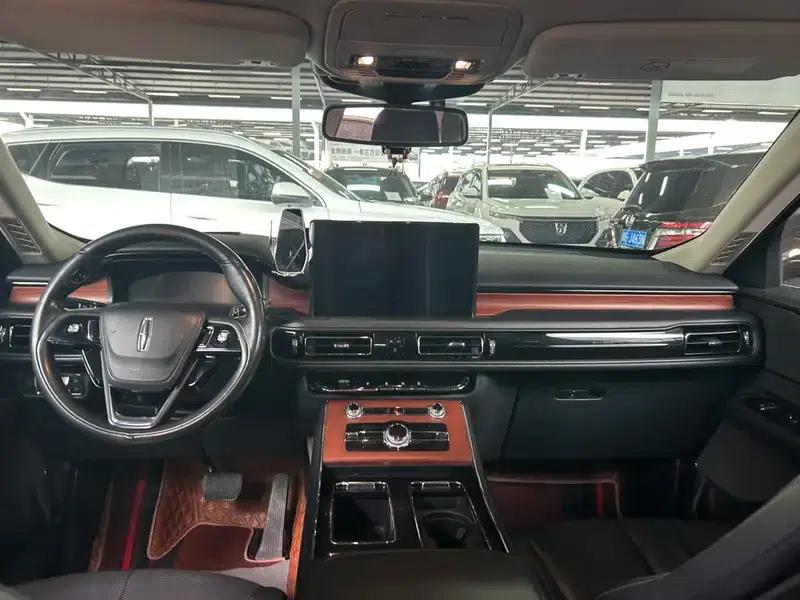 2021 Aviator 3.0T V6 AWD Premium Edition — миниатюра 12
