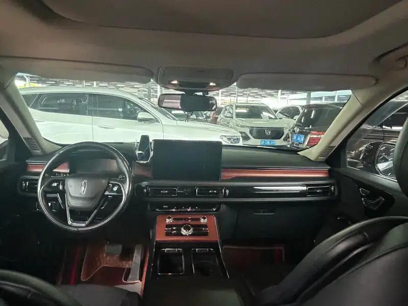 2021 Aviator 3.0T V6 AWD Premium Edition — миниатюра 13