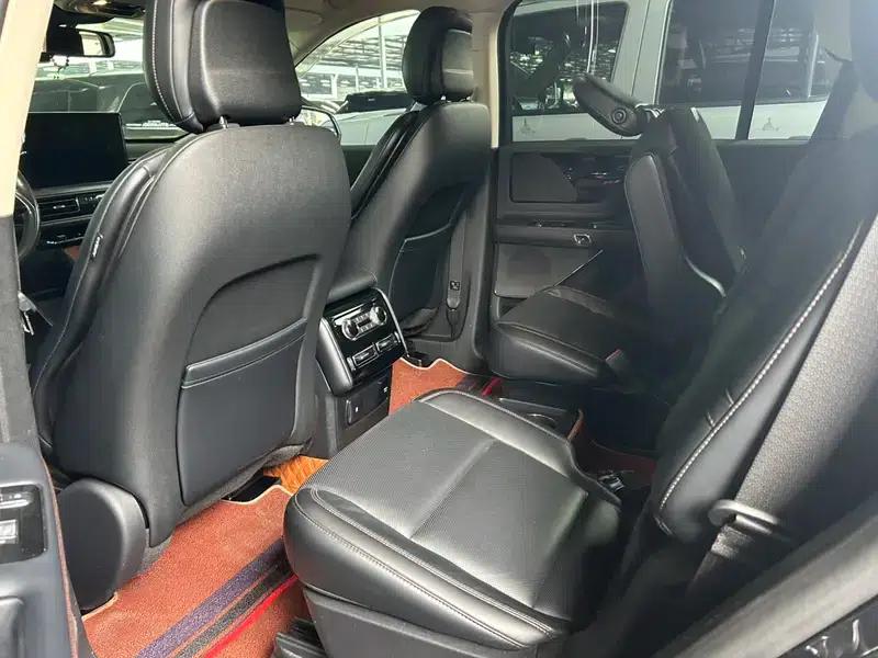 2021 Aviator 3.0T V6 AWD Premium Edition — миниатюра 23