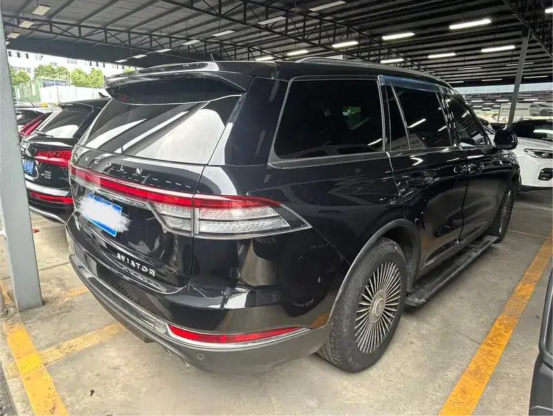 2021 Aviator 3.0T V6 AWD Premium Edition — миниатюра 4