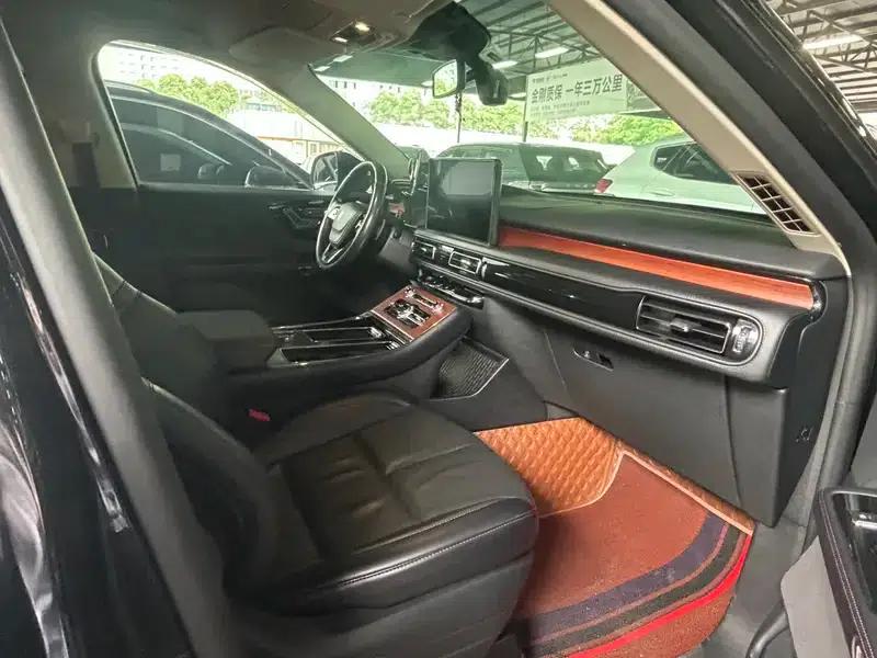 2021 Aviator 3.0T V6 AWD Premium Edition — миниатюра 6