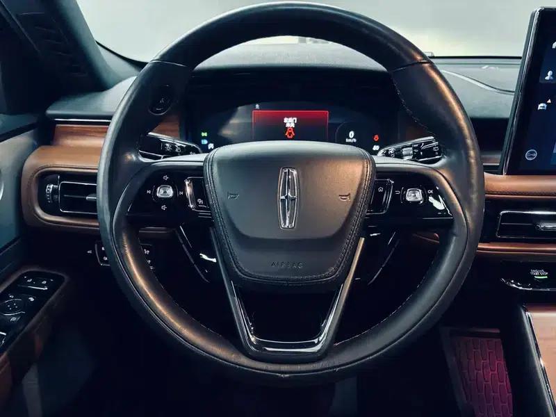 2020 Aviator 3.0T V6 AWD Executive Edition — миниатюра 14