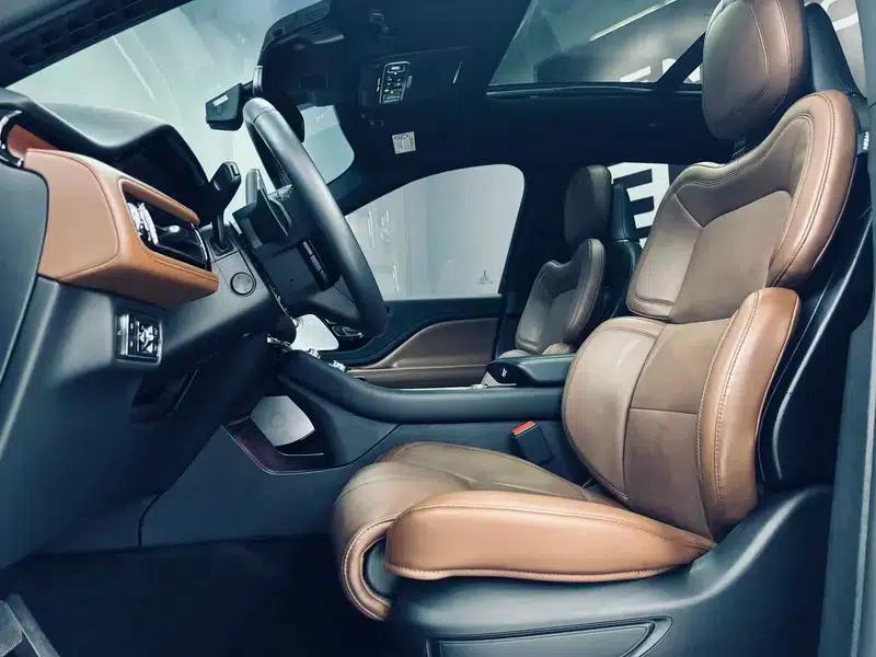 2020 Aviator 3.0T V6 AWD Executive Edition — миниатюра 16