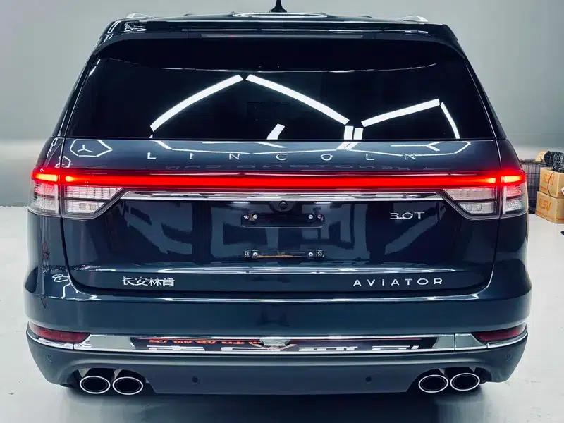 2020 Aviator 3.0T V6 AWD Executive Edition — миниатюра 5