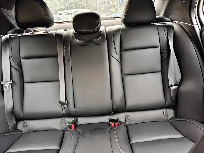 Lynk & Co 03 2023 1.5TD DCT Plus — миниатюра 12