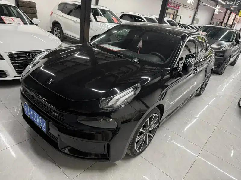 Lynk & Co 03 2019 1.5TD DCT Sport Edition — миниатюра 1