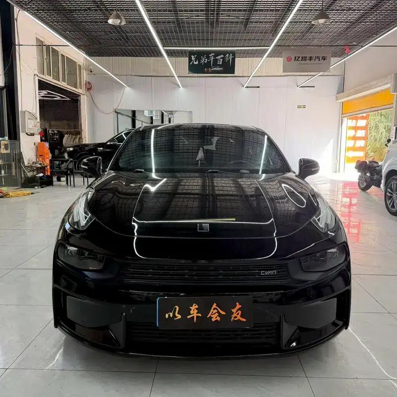 Lynk & Co 03 2019 1.5TD DCT Sport Edition — миниатюра 2