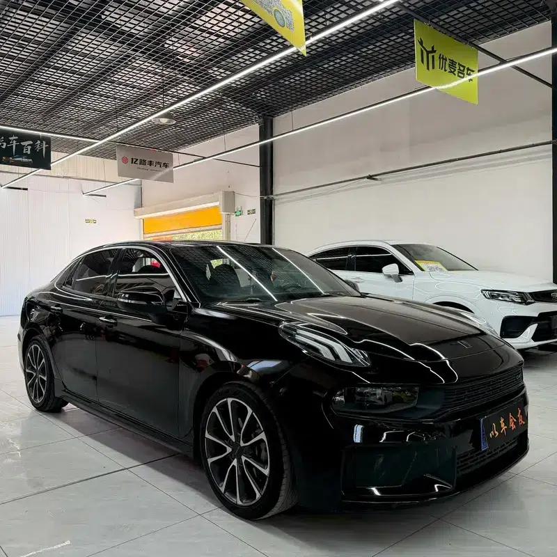 Lynk & Co 03 2019 1.5TD DCT Sport Edition — миниатюра 3