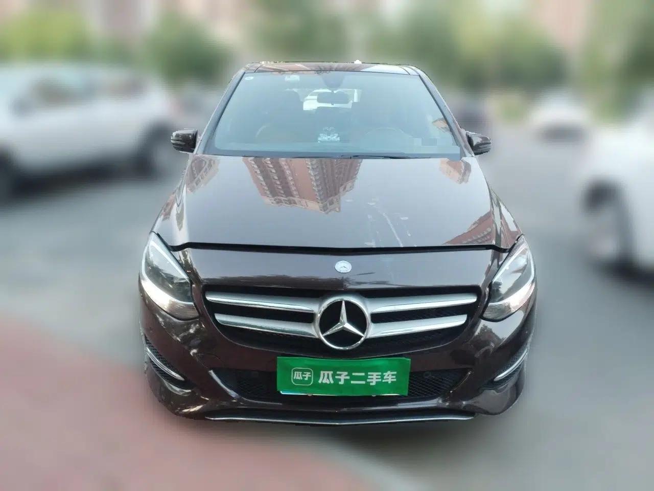 Mercedes-Benz B-Class 2015 B 200 Sport Edition — миниатюра 2