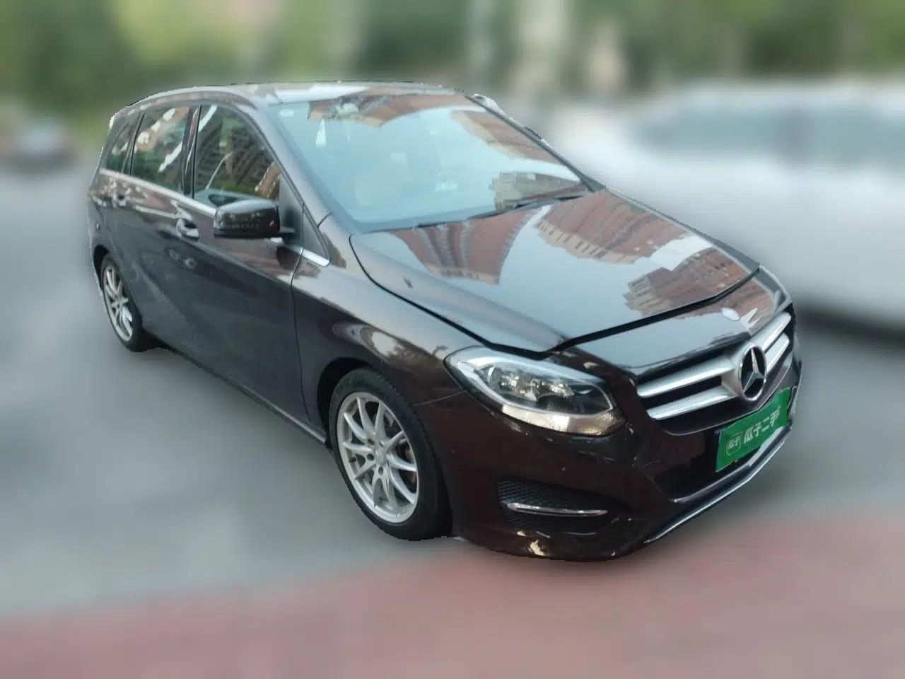 Mercedes-Benz B-Class 2015 B 200 Sport Edition — миниатюра 3