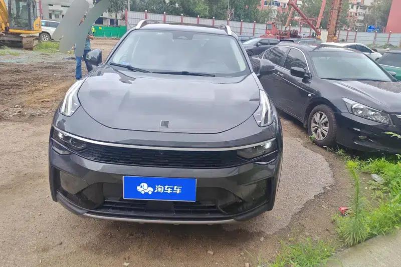 Lynk & Co 01 2023 2.0TD Two-Wheel Drive Pro — миниатюра 2