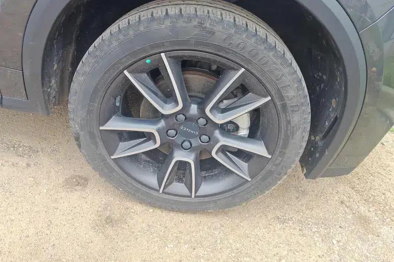 Lynk & Co 01 2023 2.0TD Two-Wheel Drive Pro — миниатюра 8