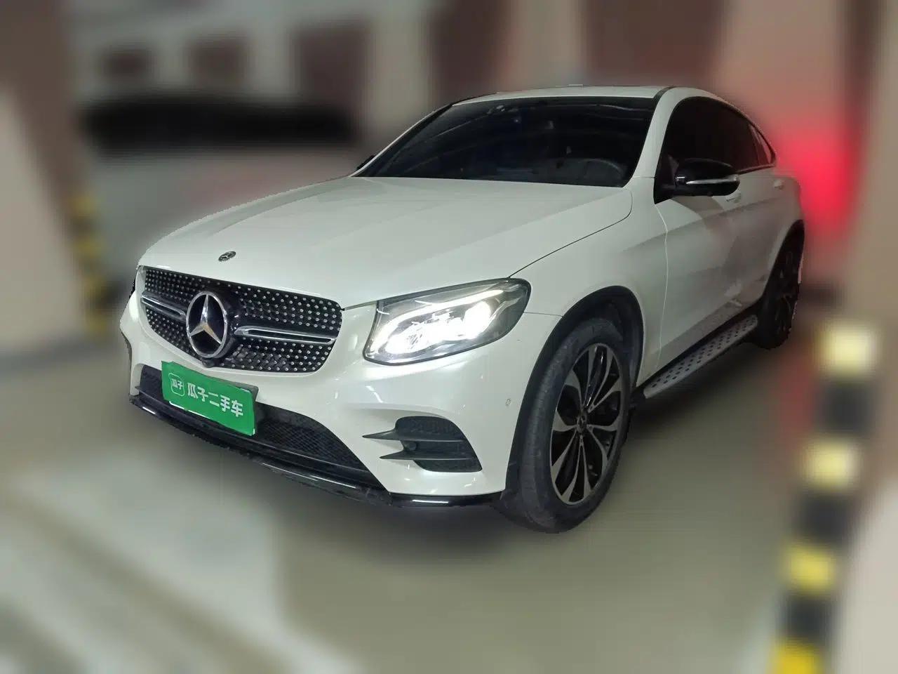 Mercedes-Benz GLC Coupe 2018 GLC 260 4MATIC Coupe SUV — миниатюра 1