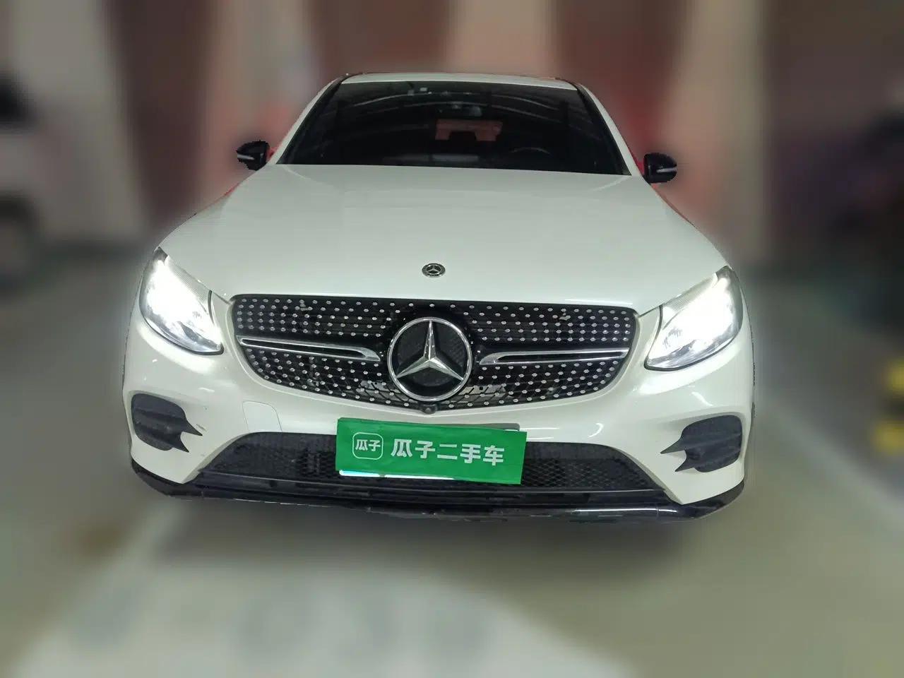 Mercedes-Benz GLC Coupe 2018 GLC 260 4MATIC Coupe SUV — миниатюра 2