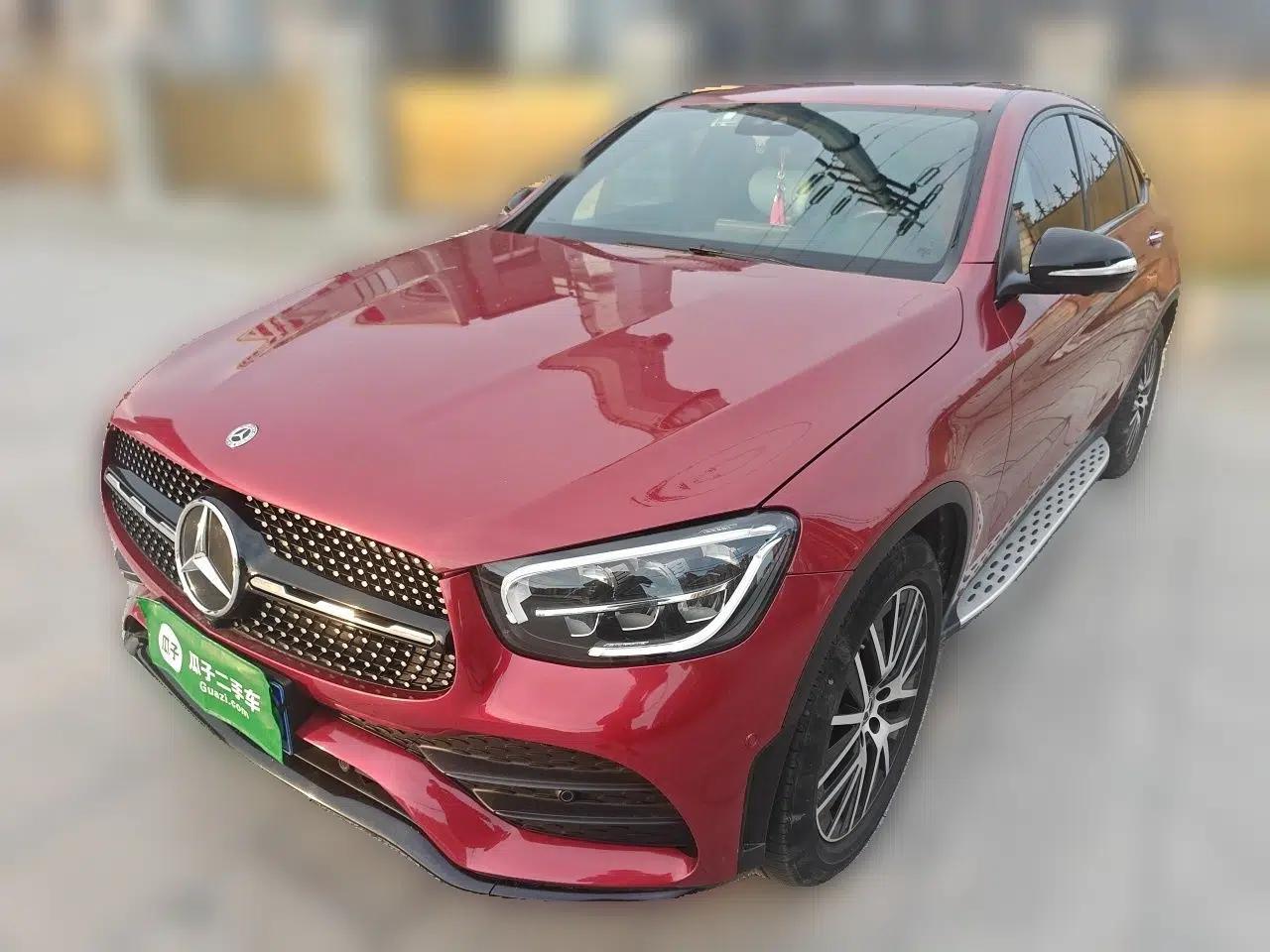 Mercedes-Benz GLC Coupe 2020 GLC 300 4MATIC Coupe SUV — миниатюра 1