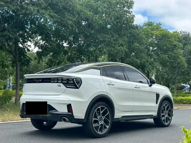Lynk & Co 05 2022 2.0TD Two-Wheel Drive Halo — миниатюра 5