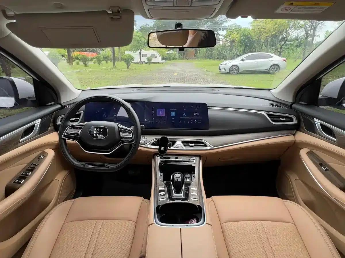Blue Electric E5 2023 Model 1.5L DE-i 100KM Enjoyable Edition 7-Seater — миниатюра 13