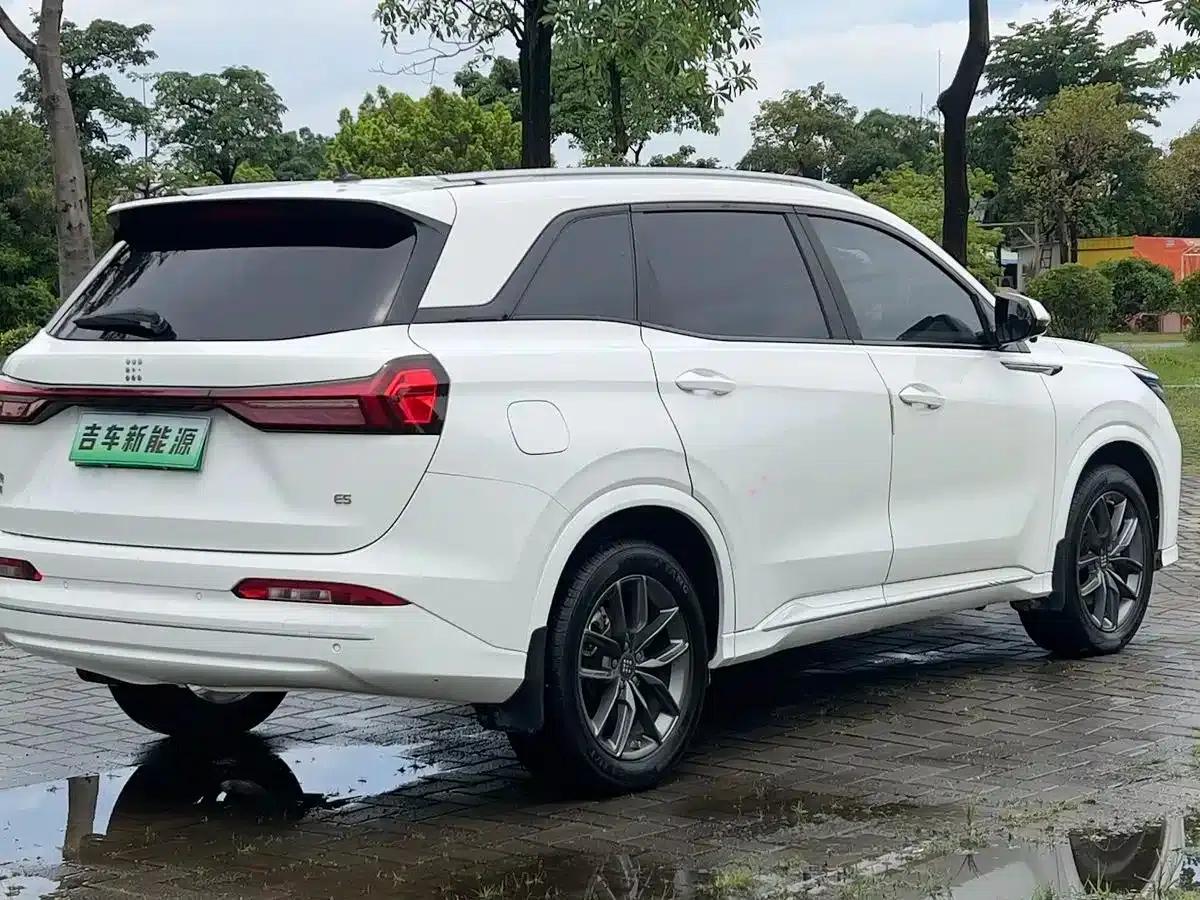 Blue Electric E5 2023 Model 1.5L DE-i 100KM Enjoyable Edition 7-Seater — миниатюра 6