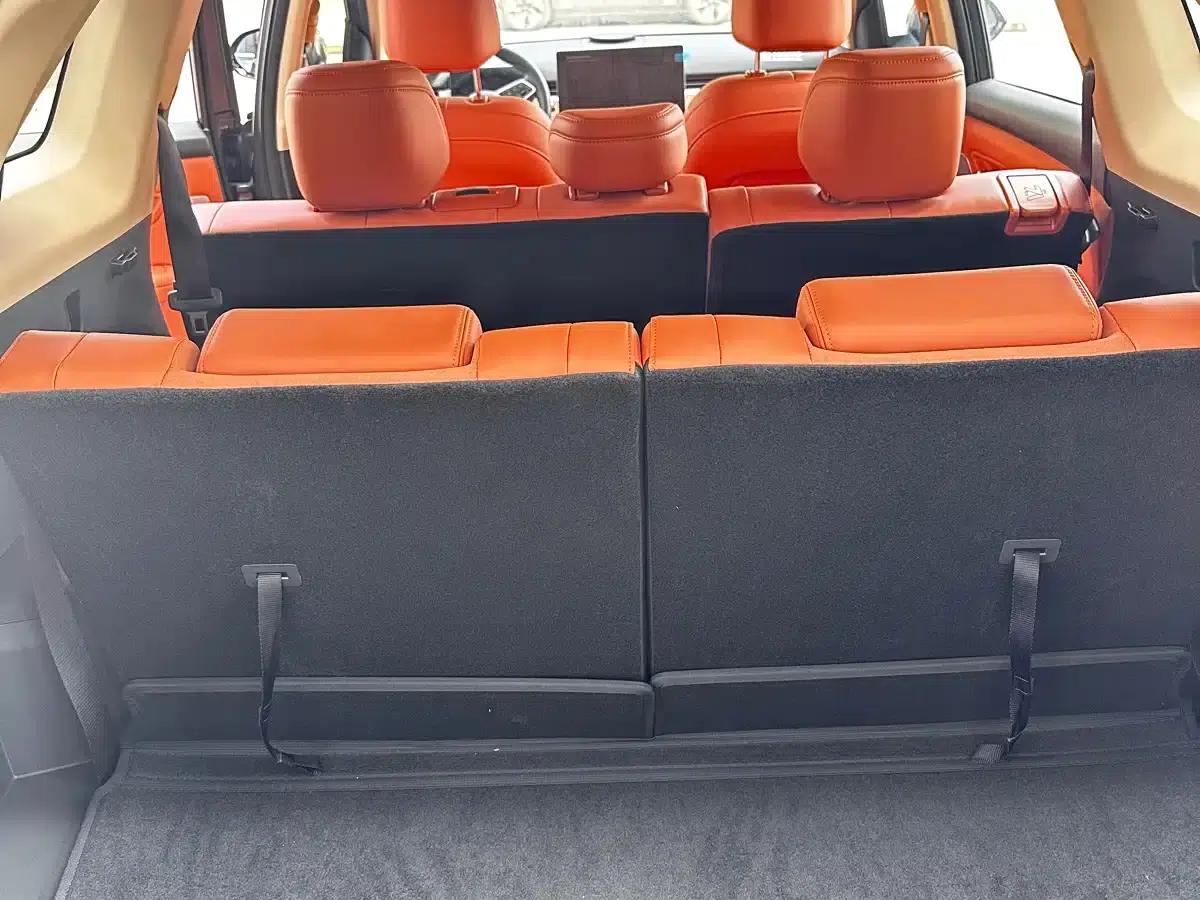 Blue Electric E5 PLUS 2026 Model, 165km Long Range First Enjoy Edition Ultra 7-Seater — миниатюра 8