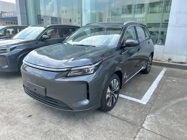 Blue Electric E5 PLUS 2026 Model, 165km Long Range First Enjoy Edition Ultra 7-Seater