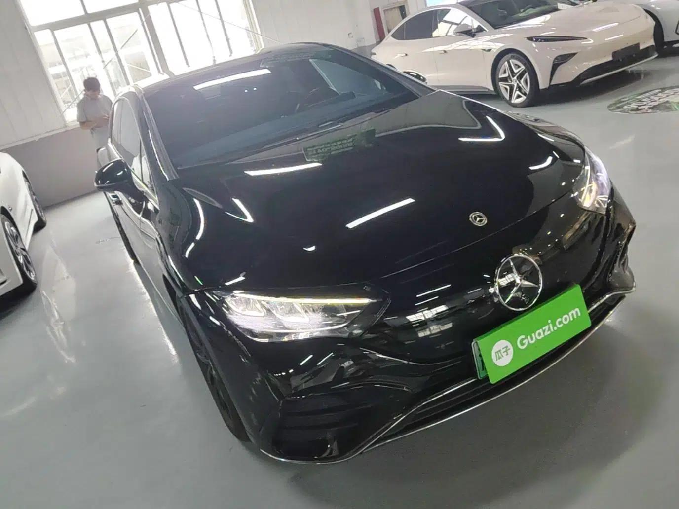 Mercedes-Benz EQE 2022 350 Pioneer Edition — миниатюра 3