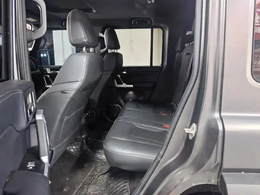 212 T01 2024 Explorer 2.0T — миниатюра 5