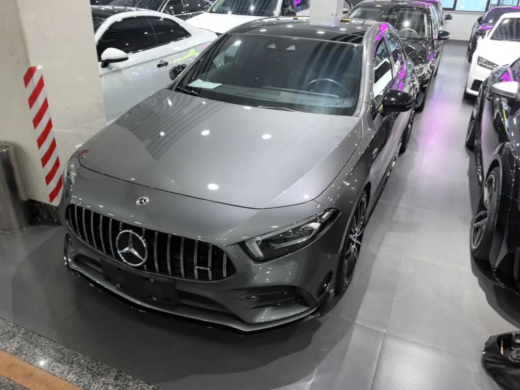 Mercedes-Benz A AMG 2020 Facelifted AMG A 35 4MATIC — миниатюра 1