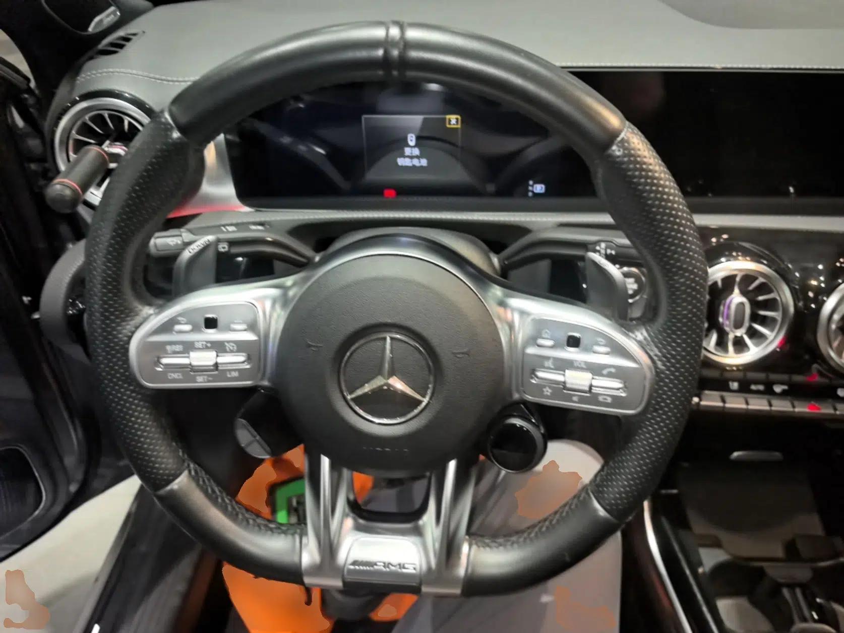 Mercedes-Benz A AMG 2020 Facelifted AMG A 35 4MATIC — миниатюра 18
