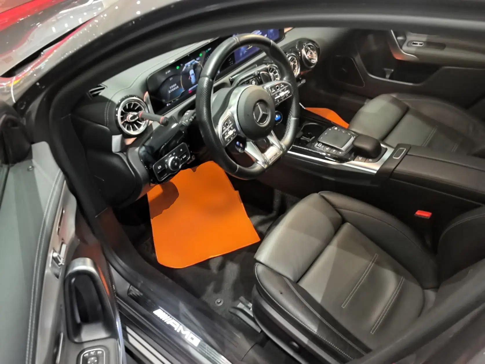Mercedes-Benz A AMG 2020 Facelifted AMG A 35 4MATIC — миниатюра 24