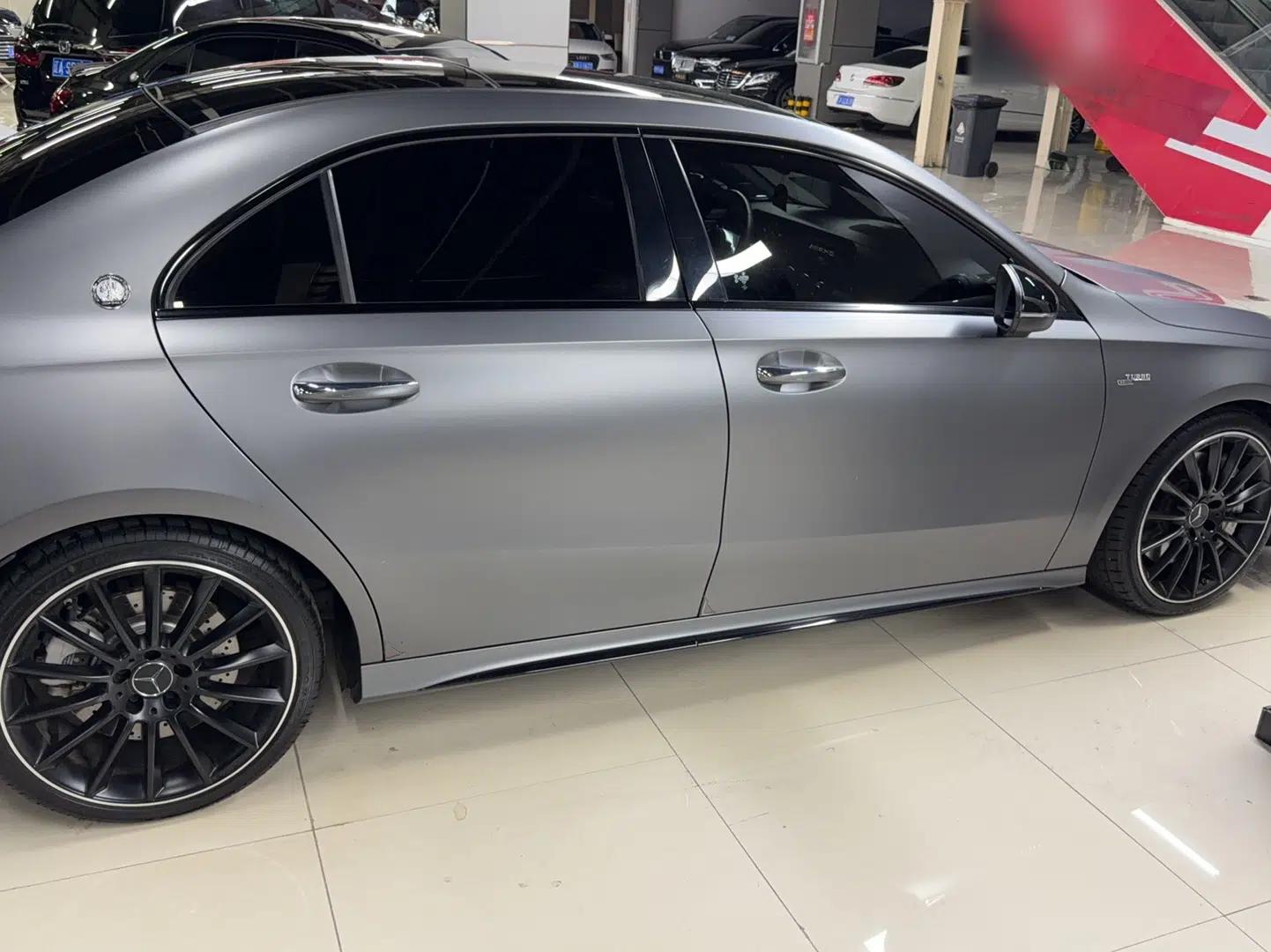 Mercedes-Benz A AMG 2023 AMG A 35 L 4MATIC — миниатюра 6