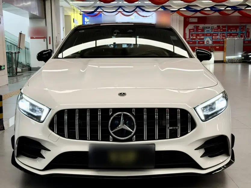 Mercedes-Benz A AMG 2022 AMG A 35 L 4MATIC — миниатюра 2