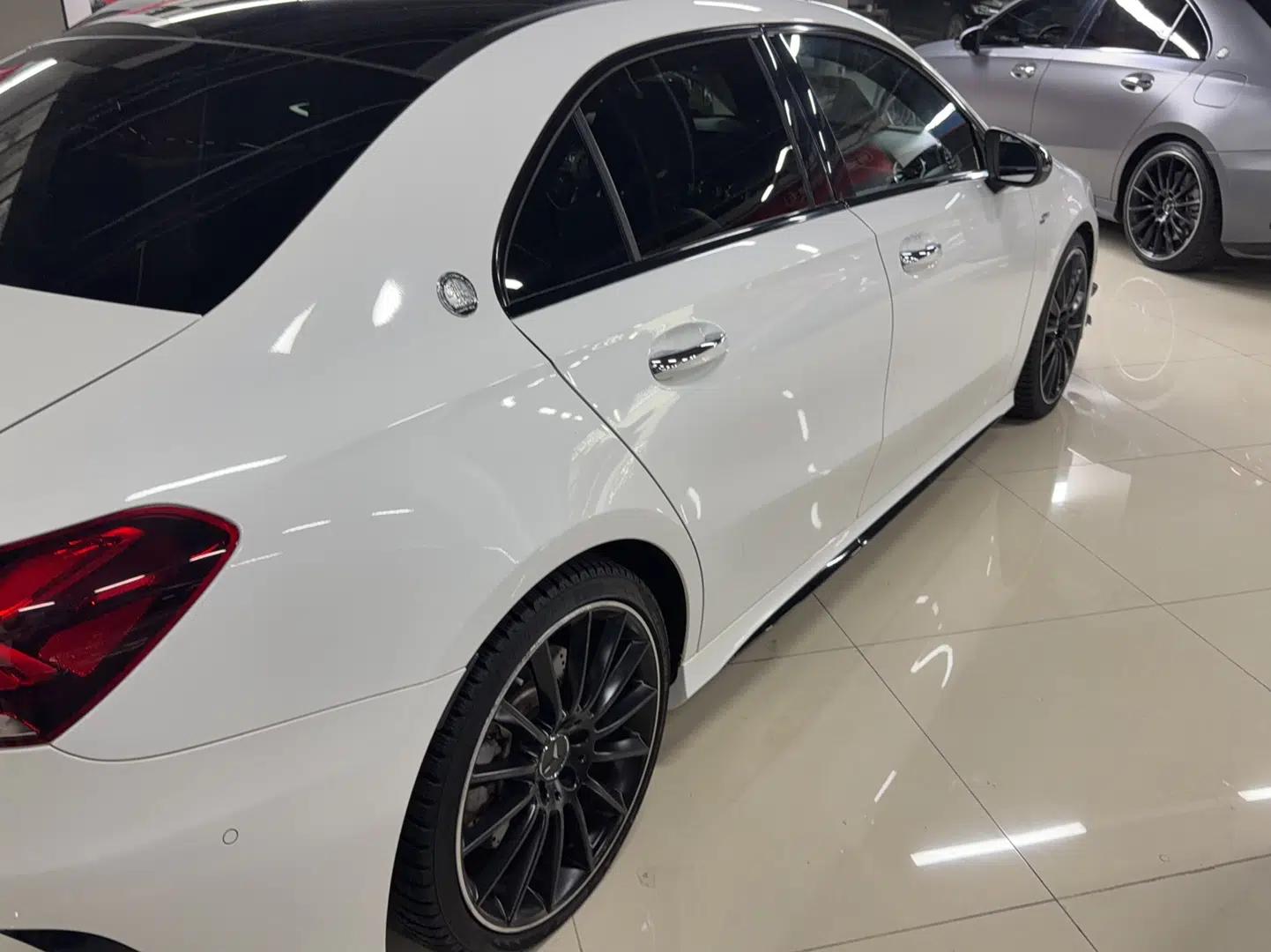 Mercedes-Benz A AMG 2022 AMG A 35 L 4MATIC — миниатюра 6