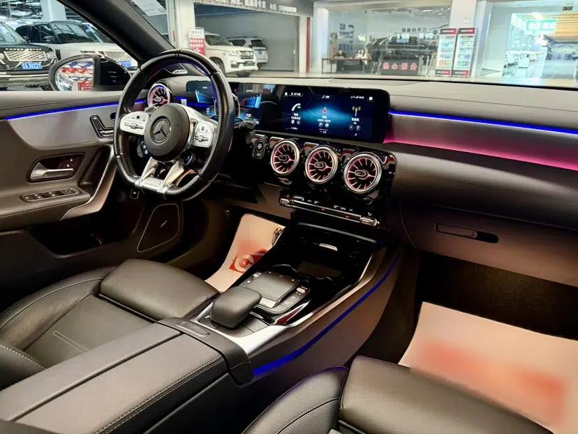Mercedes-Benz A AMG 2022 AMG A 35 L 4MATIC — миниатюра 8