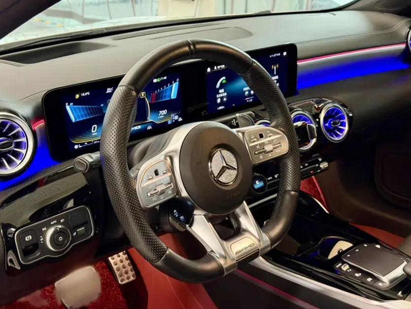 Mercedes-Benz A AMG 2022 AMG A 35 L 4MATIC — миниатюра 11