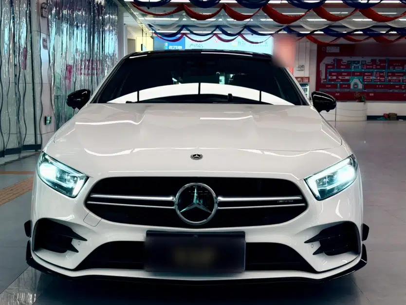 Mercedes-Benz A AMG 2022 AMG A 35 L 4MATIC — миниатюра 4