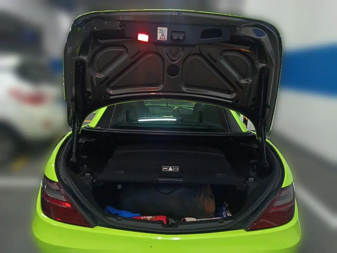 Mercedes-Benz SLK-Class 2011 SLK 200 Fashion Model — миниатюра 19