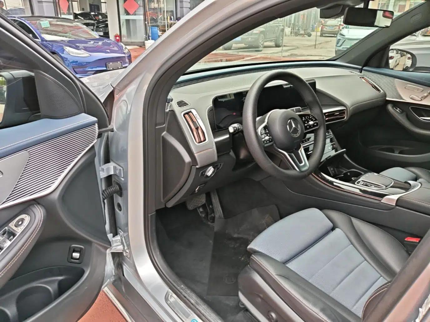 Mercedes-Benz EQC 2022-Year Restyled EQC 350 4MATIC — миниатюра 18