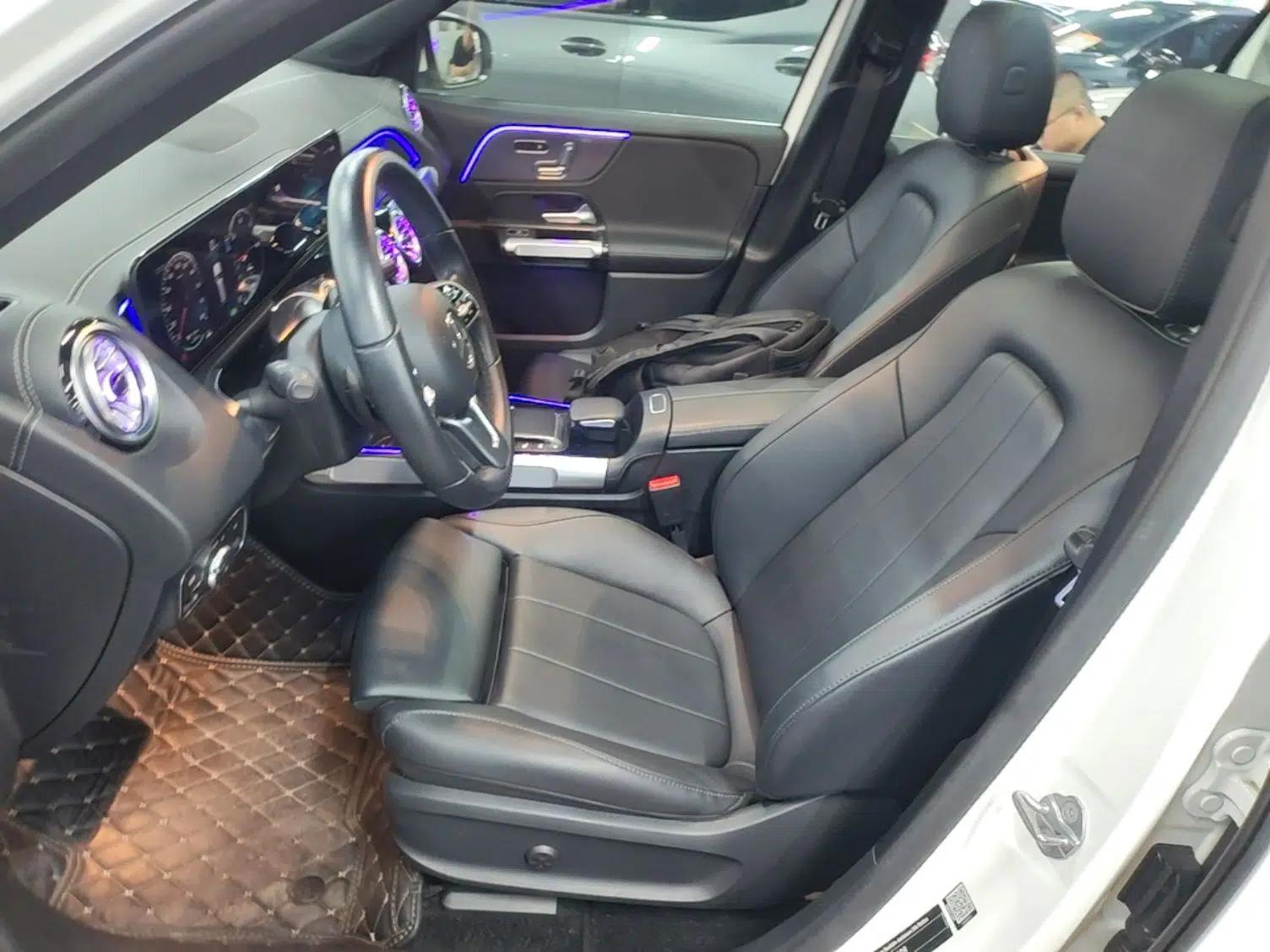 Mercedes-Benz EQB 2023 EQB 260 — миниатюра 17