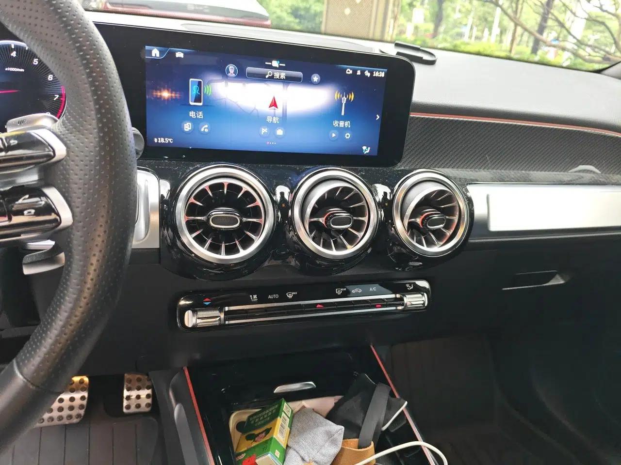 Mercedes-Benz GLB AMG 2024 AMG GLB 35 4MATIC — миниатюра 13