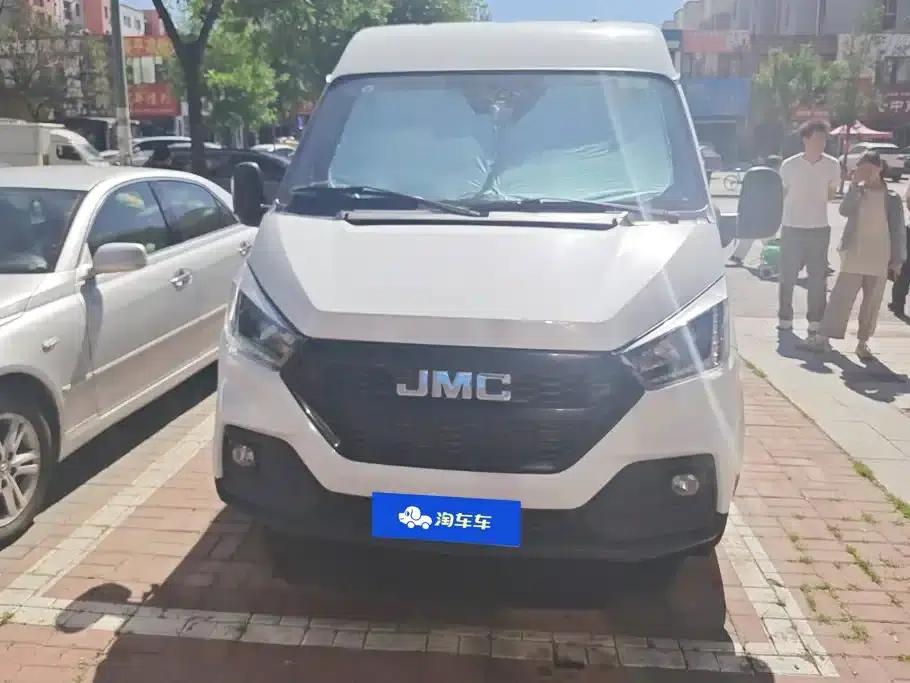 Teshun 2021 2.8T Space King Standard Short Wheelbase Mid-High Roof 3-Seater Diesel National VI JX493 — миниатюра 2