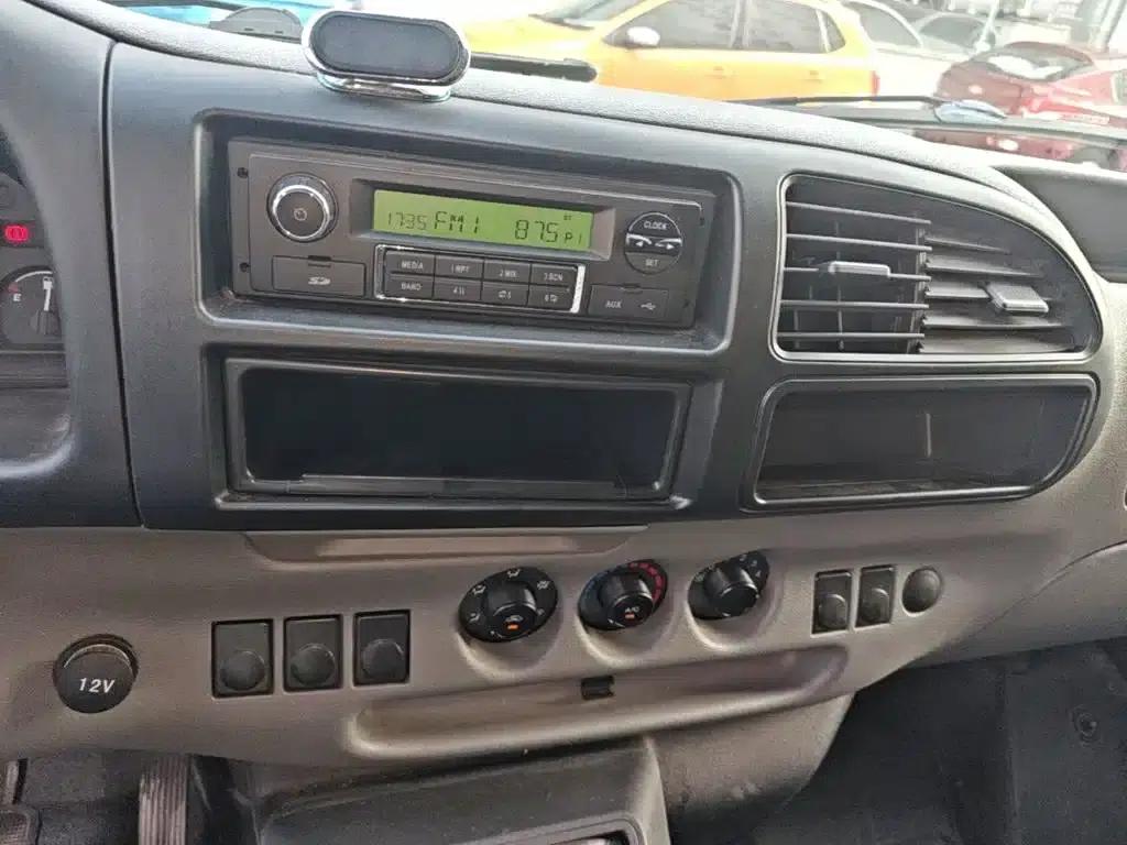Teshun 2019 2.8T Commercial Vehicle Long Wheelbase Mid-Roof 3 Seats Single Rear Tire National VI Emission Standard JX493 — миниатюра 13