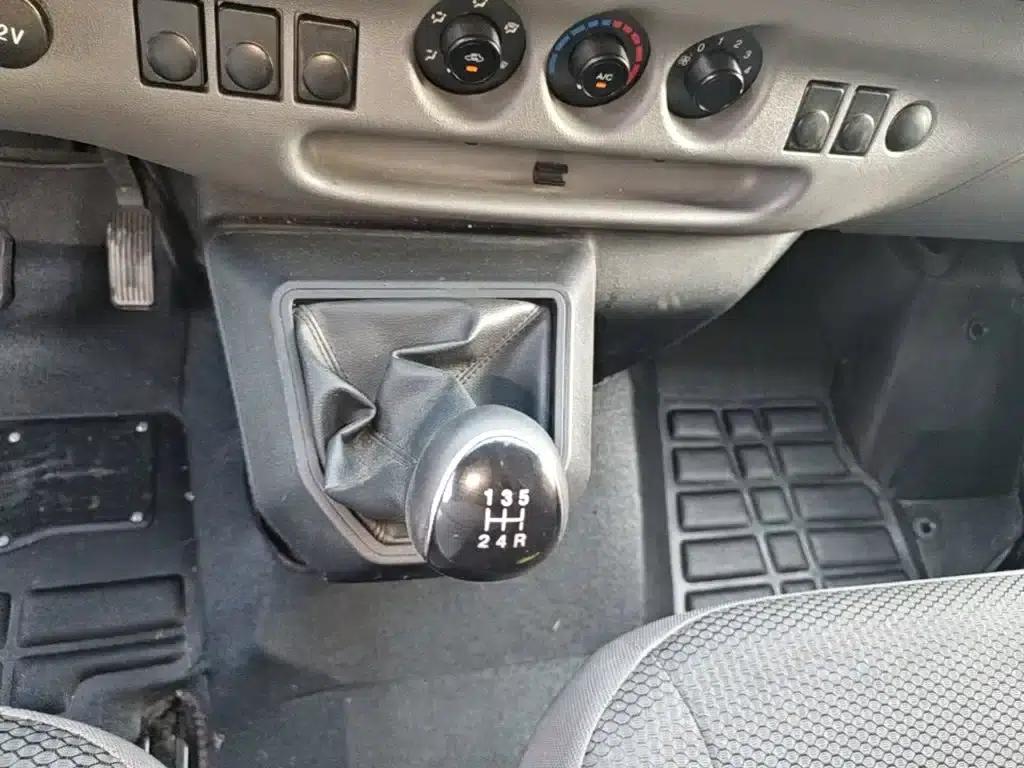 Teshun 2019 2.8T Commercial Vehicle Long Wheelbase Mid-Roof 3 Seats Single Rear Tire National VI Emission Standard JX493 — миниатюра 14