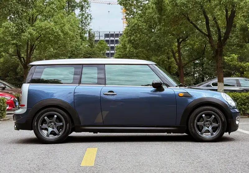 MINI 2010 1.6L COOPER Cheer — миниатюра 8