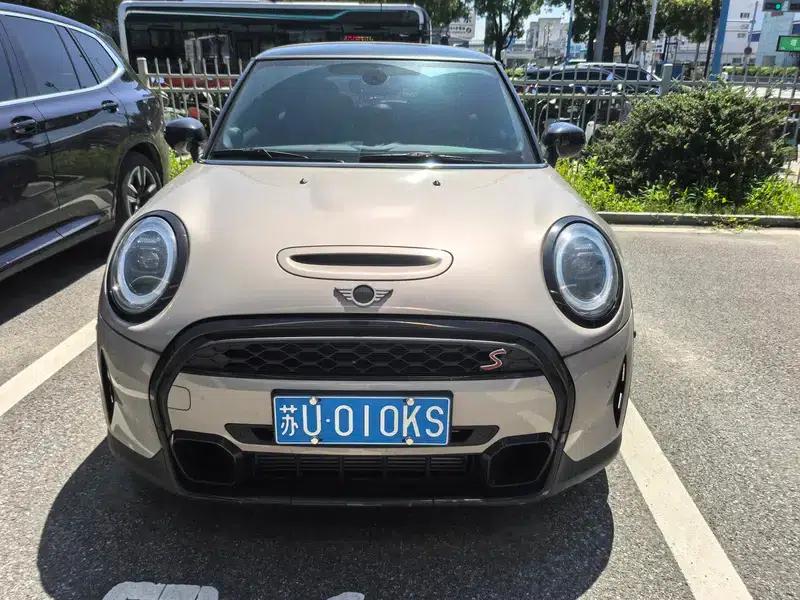 MINI 2023 2.0T COOPER S Artist — миниатюра 2