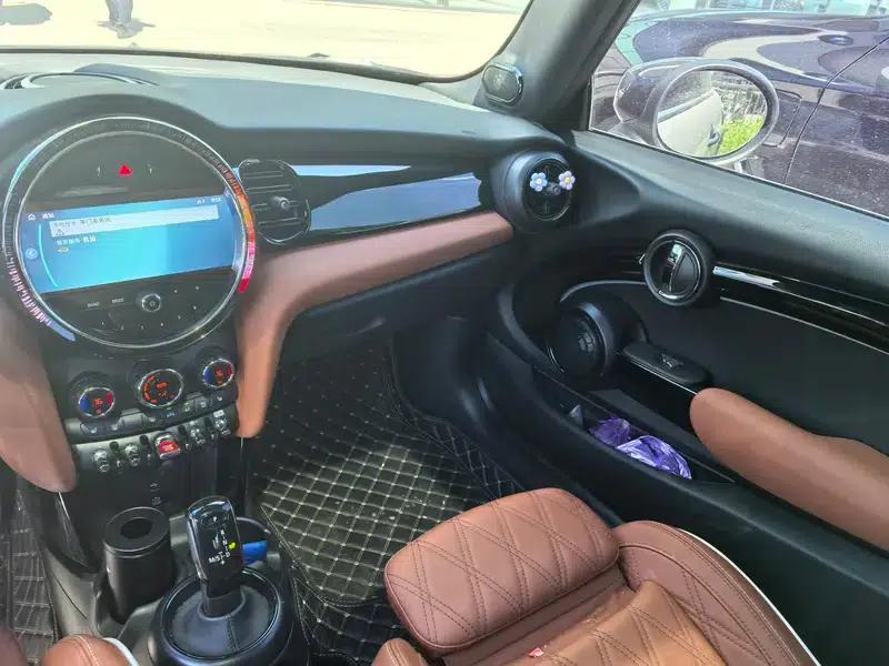 MINI 2023 2.0T COOPER S Artist — миниатюра 6