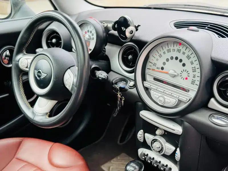 MINI 2010 1.6L COOPER Cheer — миниатюра 11